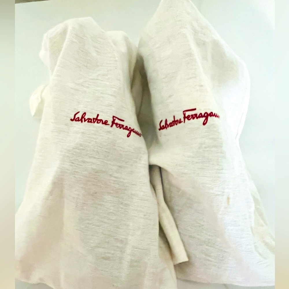 Salvatore Ferragamo! Period